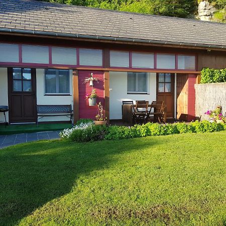 Gite Tout Confort 4 Personnes Besse-et-Saint-Anastaise Exterior photo
